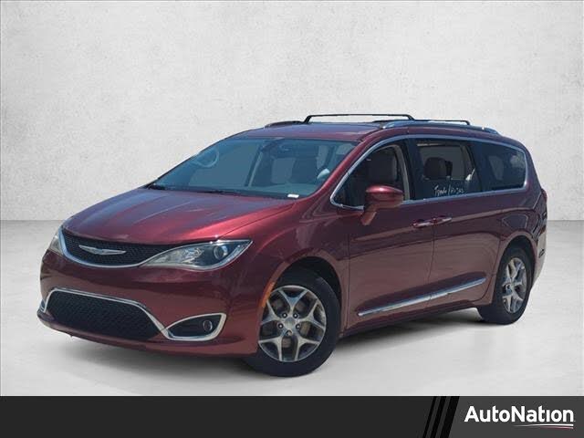 2017 Chrysler Pacifica Touring L Plus FWD