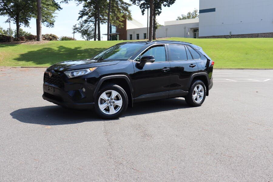 2020 Toyota RAV4 XLE AWD