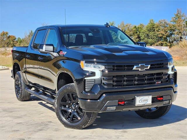 2026 Chevrolet Silverado 1500 LT Trail Boss Crew Cab 4WD