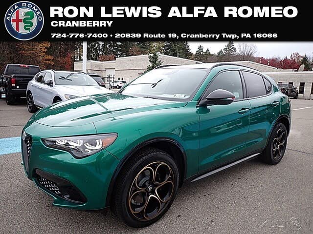 2025 Alfa Romeo Stelvio Intensa AWD