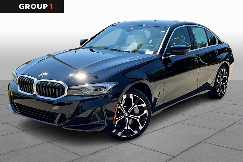 2025 BMW 3 Series 330i RWD