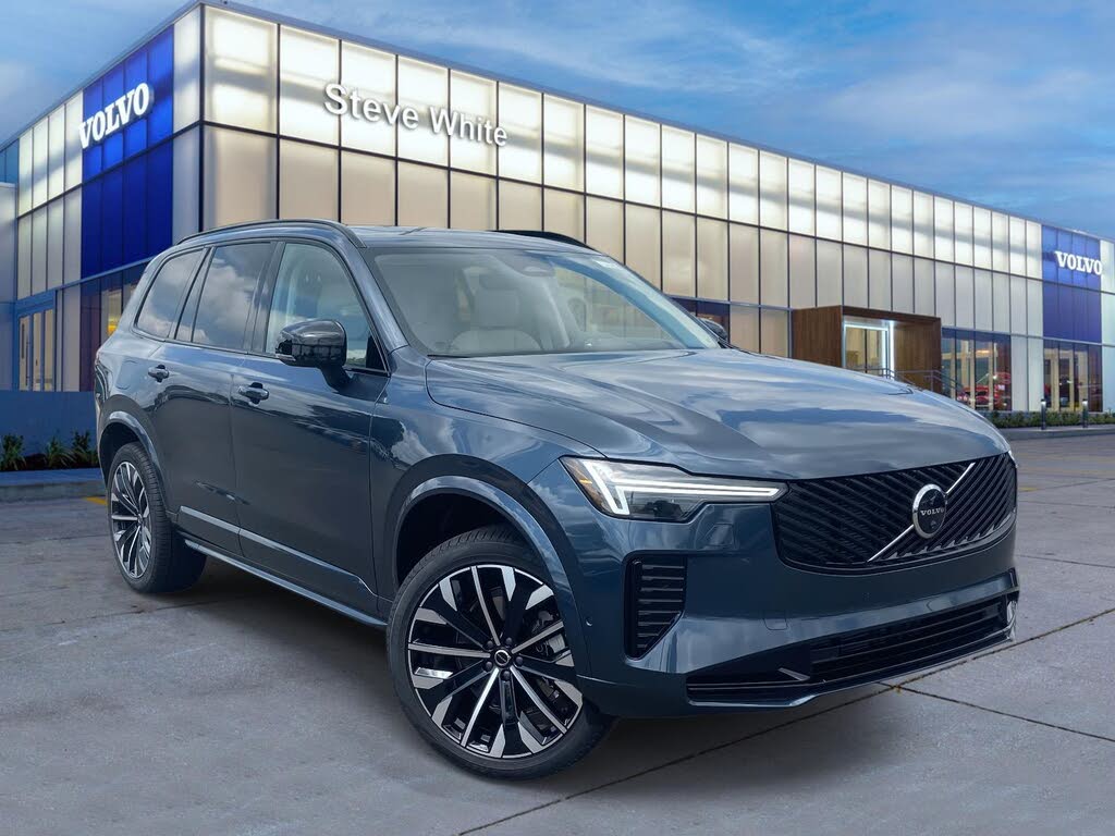 2026 Volvo XC90 B6 Ultra Dark 6-Passenger AWD