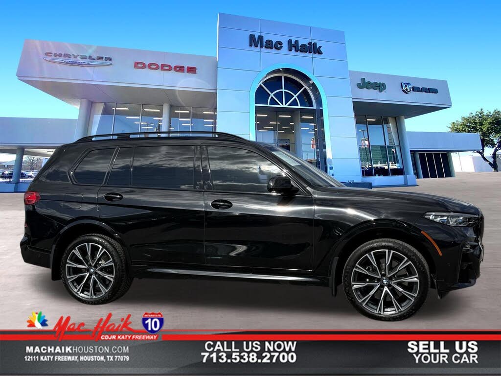 2022 BMW X7 M50i AWD