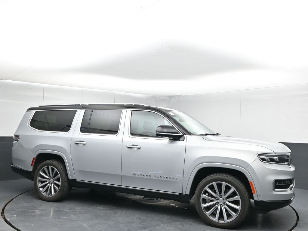 2023 Jeep Grand Wagoneer L Series II 4WD