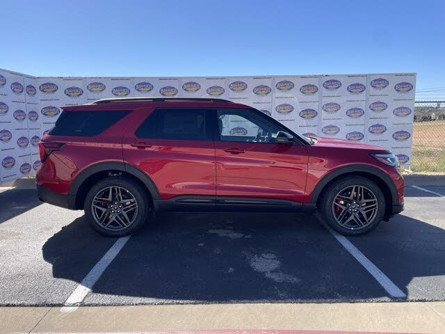 2026 Ford Explorer ST AWD