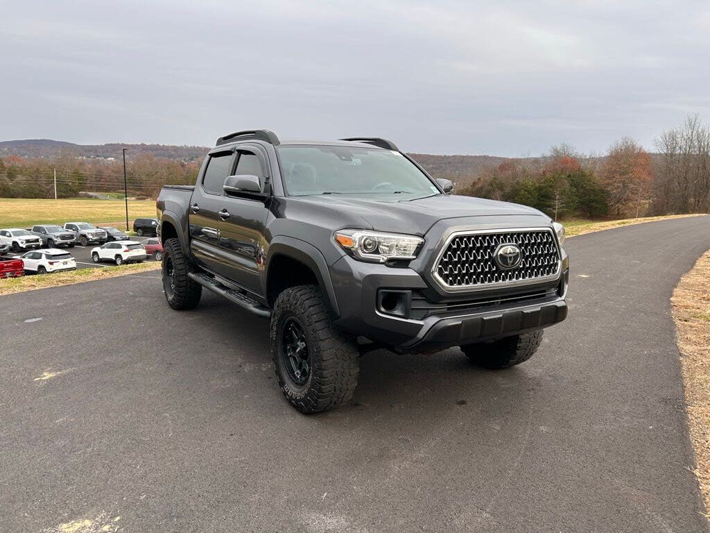 2019 Toyota Tacoma SR5 V6 Double Cab 4WD