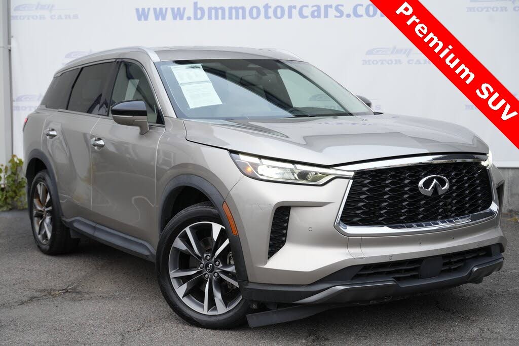 2022 INFINITI QX60 Luxe AWD