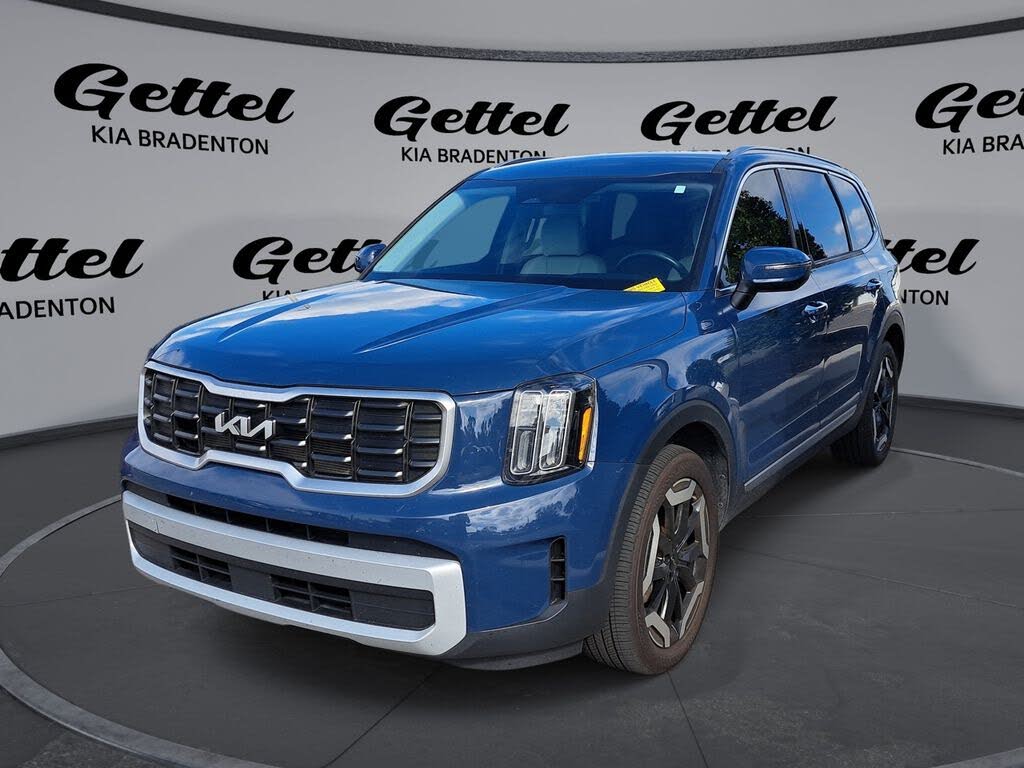 2023 Kia Telluride S FWD