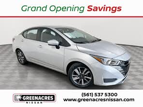 Nissan Versa SV FWD