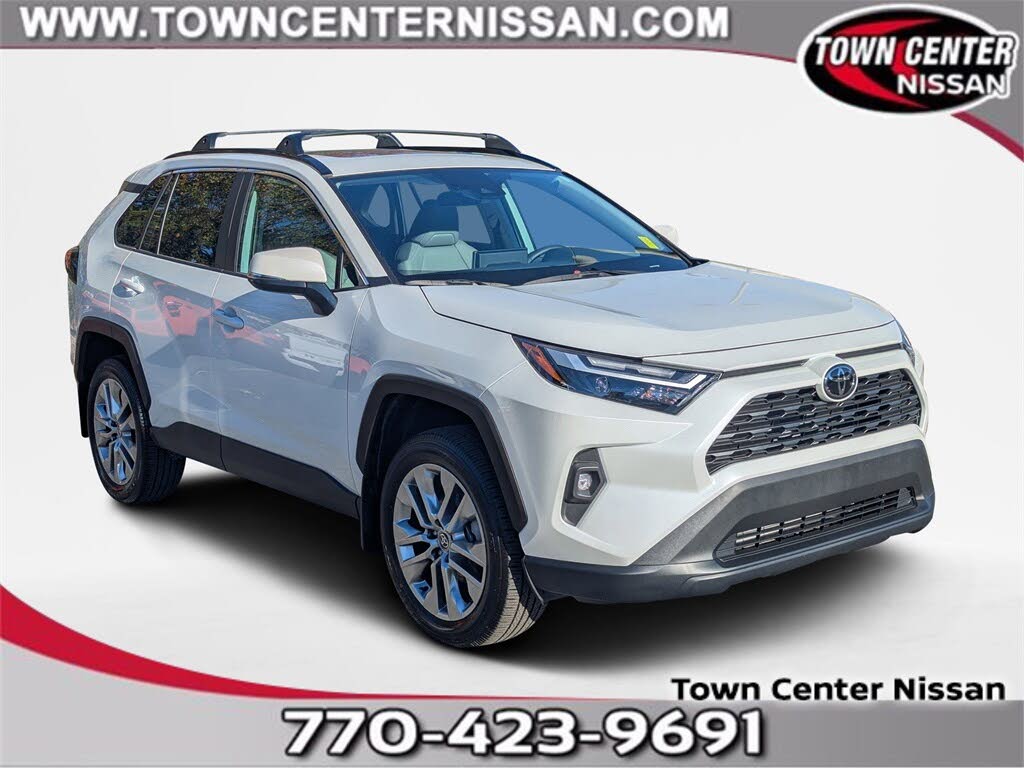 2024 Toyota RAV4 XLE Premium FWD