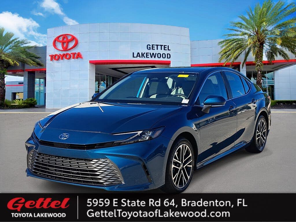 2026 Toyota Camry XLE FWD