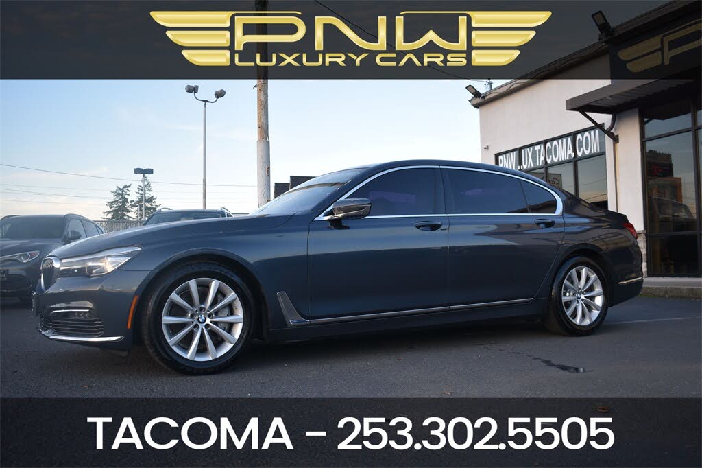 2017 BMW 7 Series 740i RWD