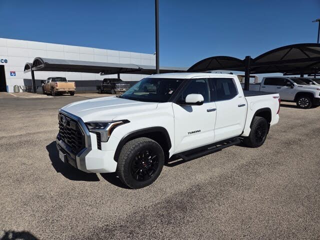 2023 Toyota Tundra Limited CrewMax Cab 4WD