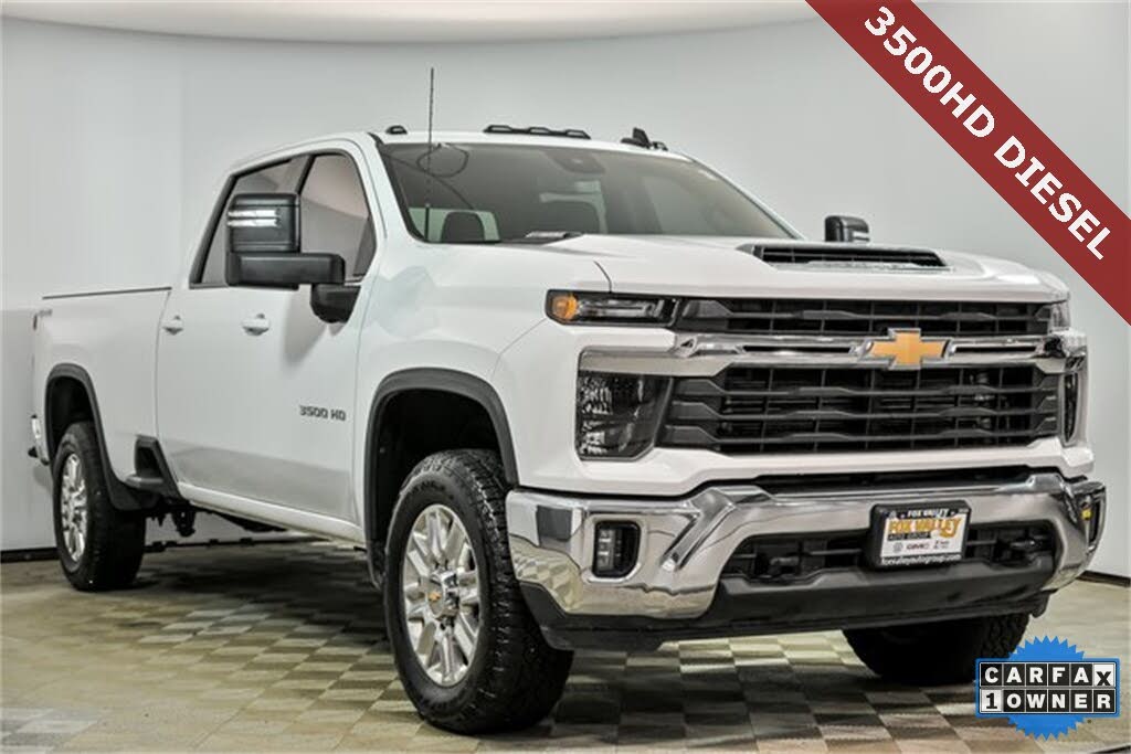 2024 Chevrolet Silverado 3500HD LT Crew Cab 4WD