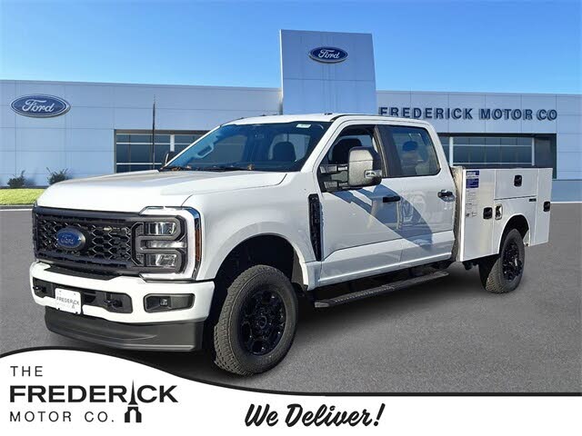 2026 Ford F-350 Super Duty XL Crew Cab 4WD