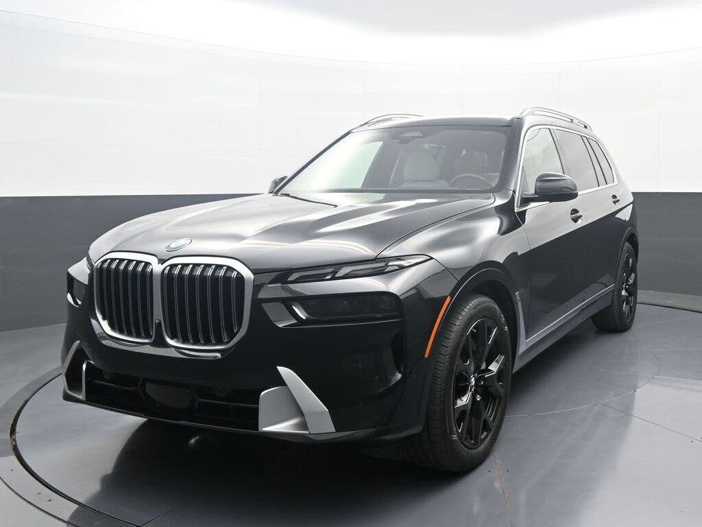2025 BMW X7 xDrive40i AWD