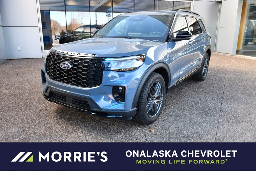 2025 Ford Explorer ST-Line AWD