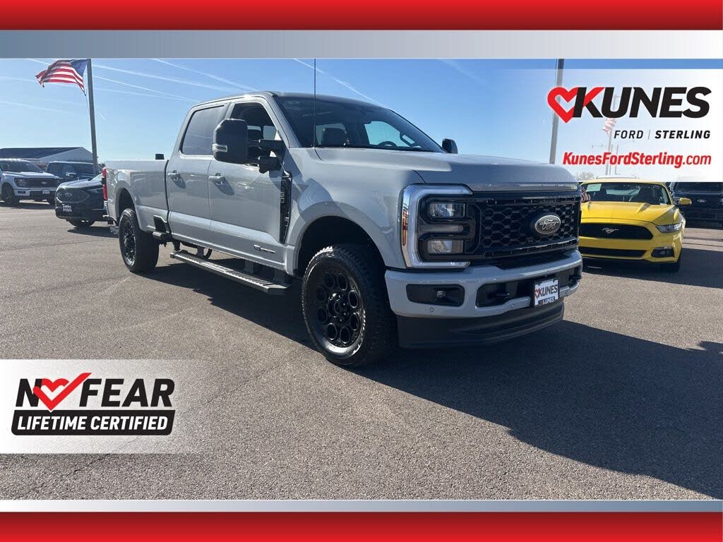 2026 Ford F-350 Super Duty Lariat Crew Cab 4WD