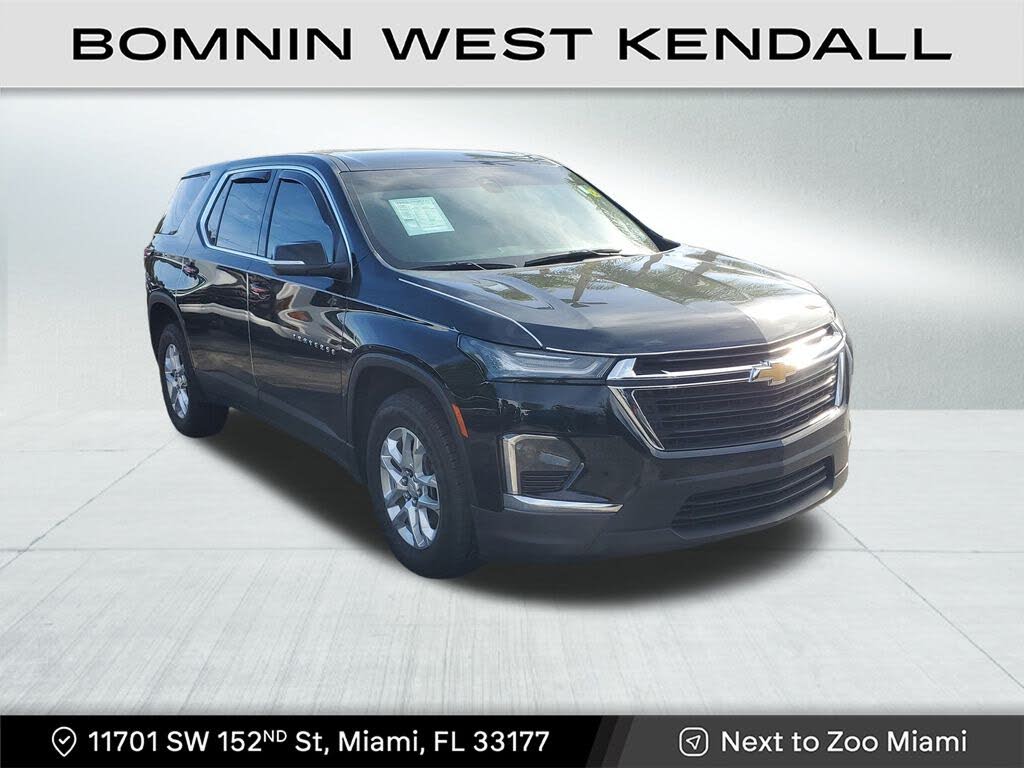 2023 Chevrolet Traverse LS FWD