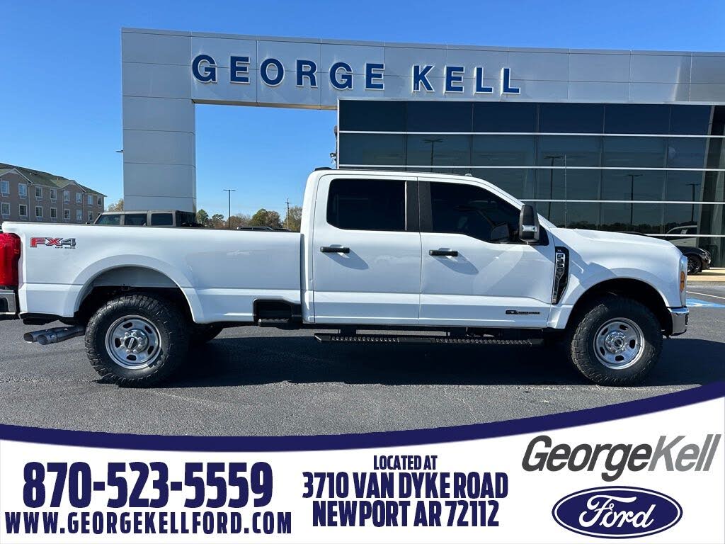 2023 Ford F-350 Super Duty XL Crew Cab 4WD