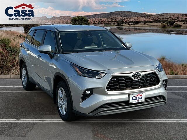 2024 Toyota Highlander LE AWD