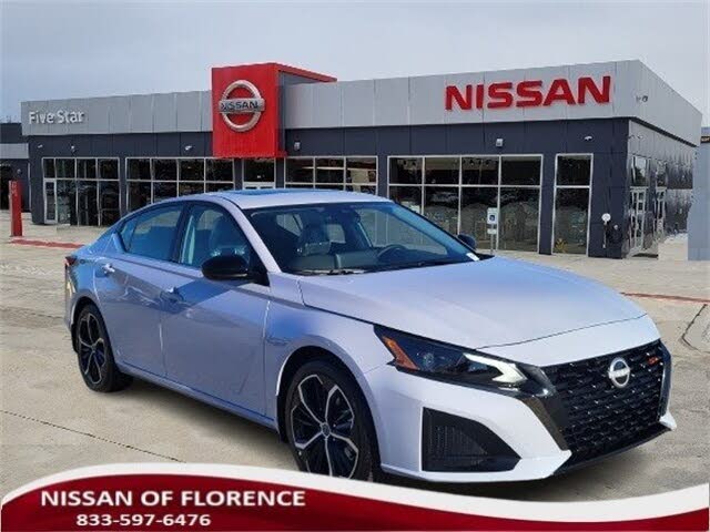 2025 Nissan Altima 2.5 SR FWD