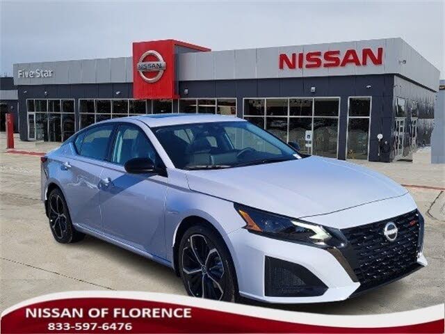 2025 Nissan Altima 2.5 SR FWD