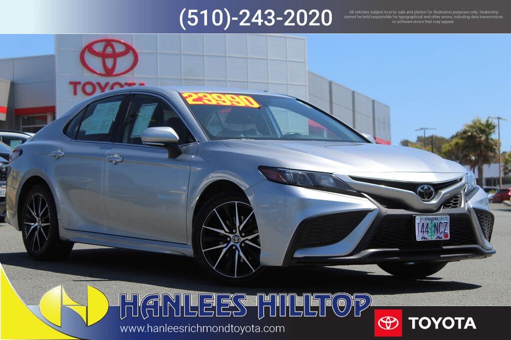 2022 Toyota Camry SE FWD