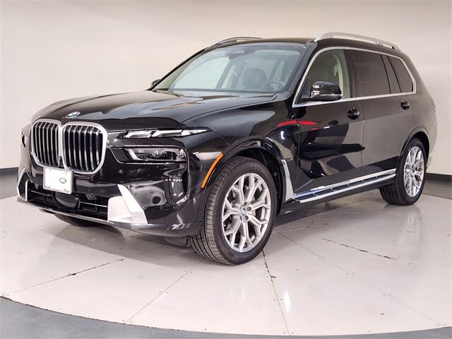 2025 BMW X7 xDrive40i AWD