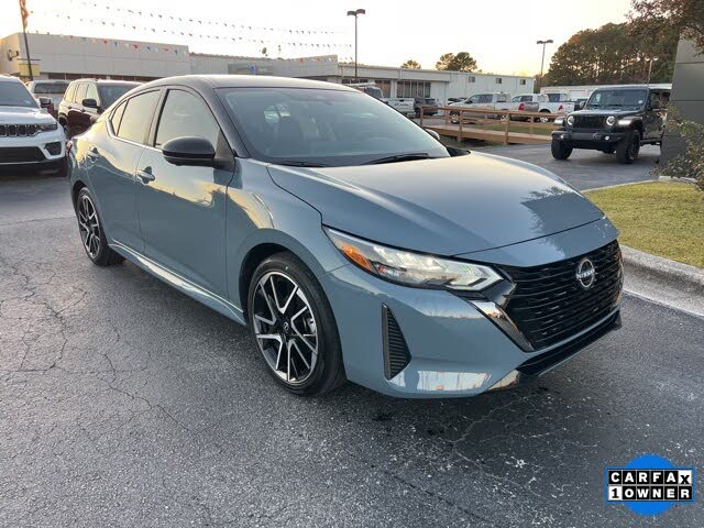 2025 Nissan Sentra SR FWD