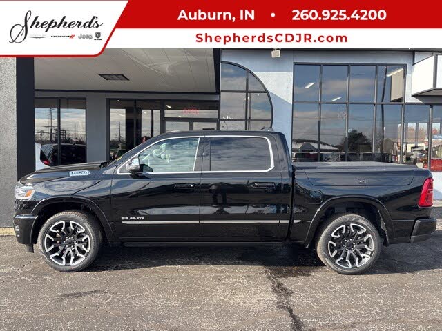 2026 RAM 1500 Limited Crew Cab 4WD