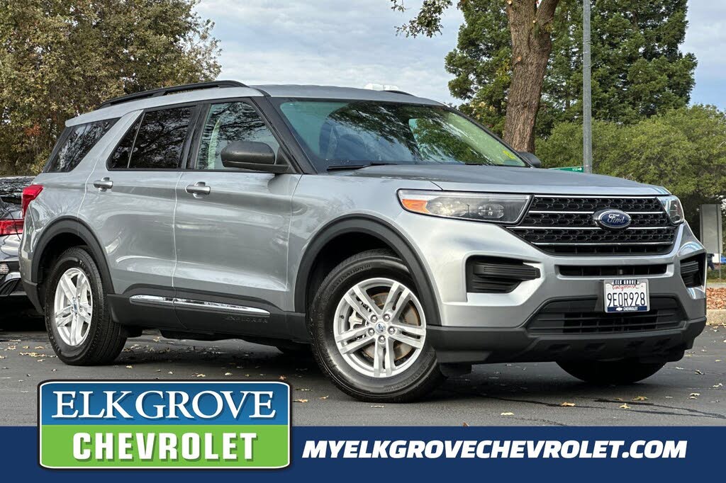 2023 Ford Explorer XLT RWD