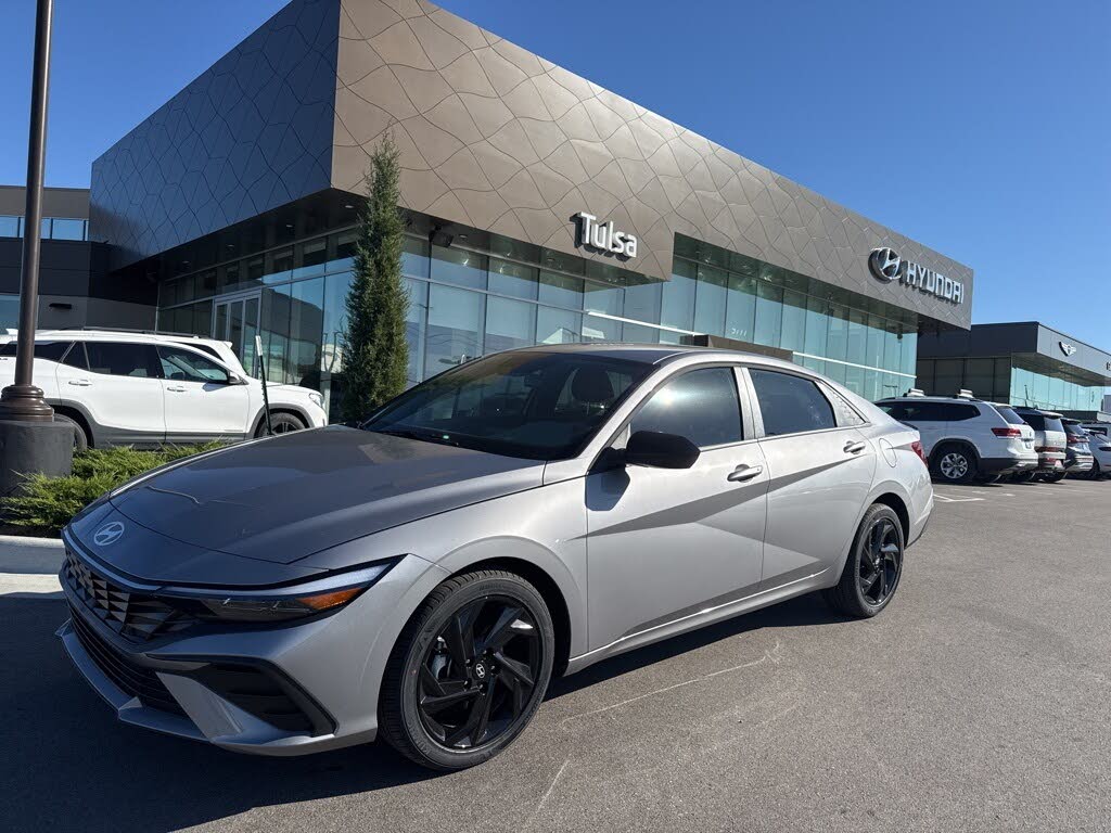 2026 Hyundai Elantra SEL Sport FWD