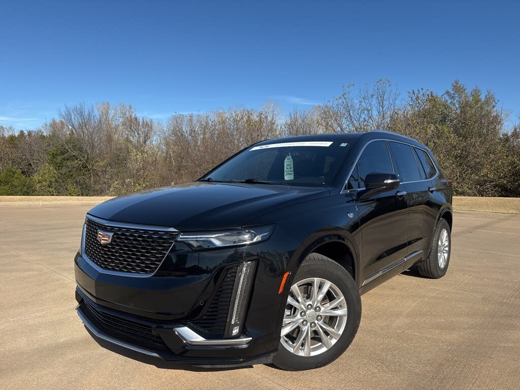 2023 Cadillac XT6 Luxury FWD