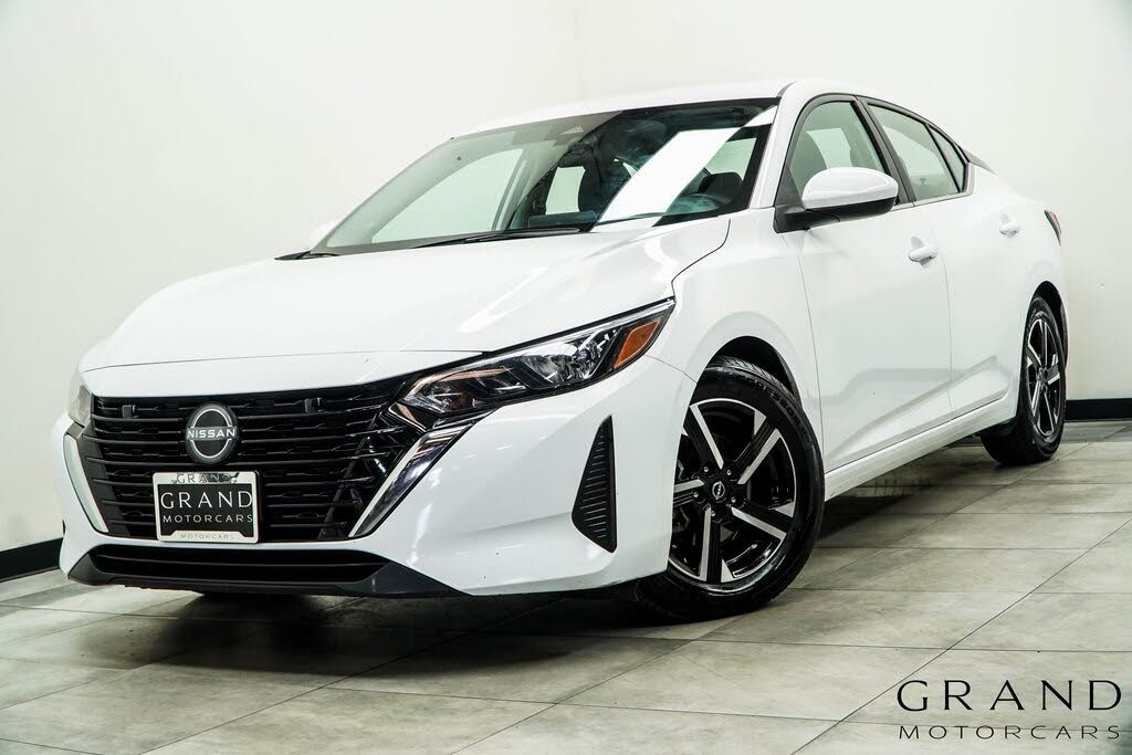 2024 Nissan Sentra SV FWD