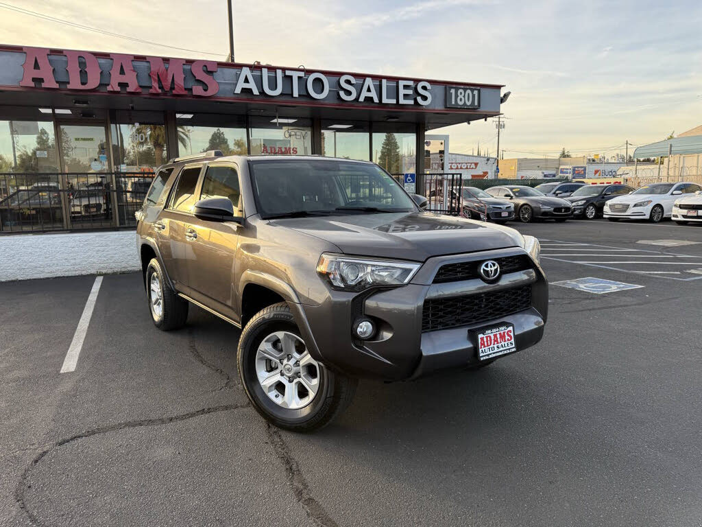 2019 Toyota 4Runner SR5 4WD