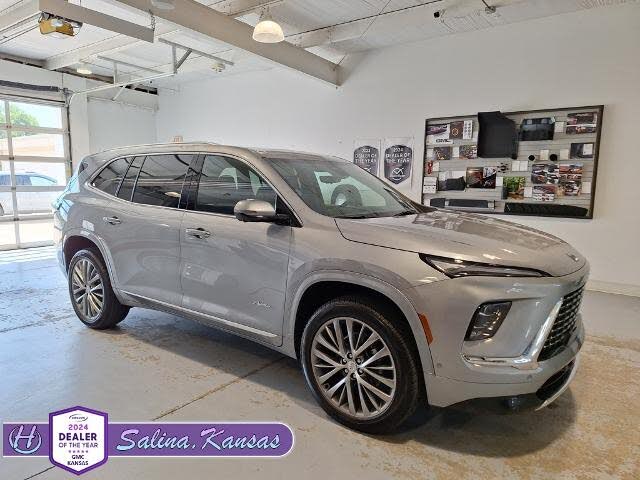 2025 Buick Enclave Avenir AWD