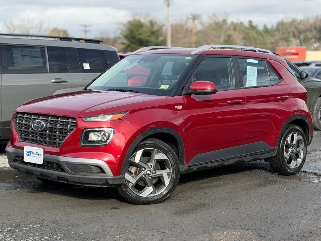 2023 Hyundai Venue SEL FWD