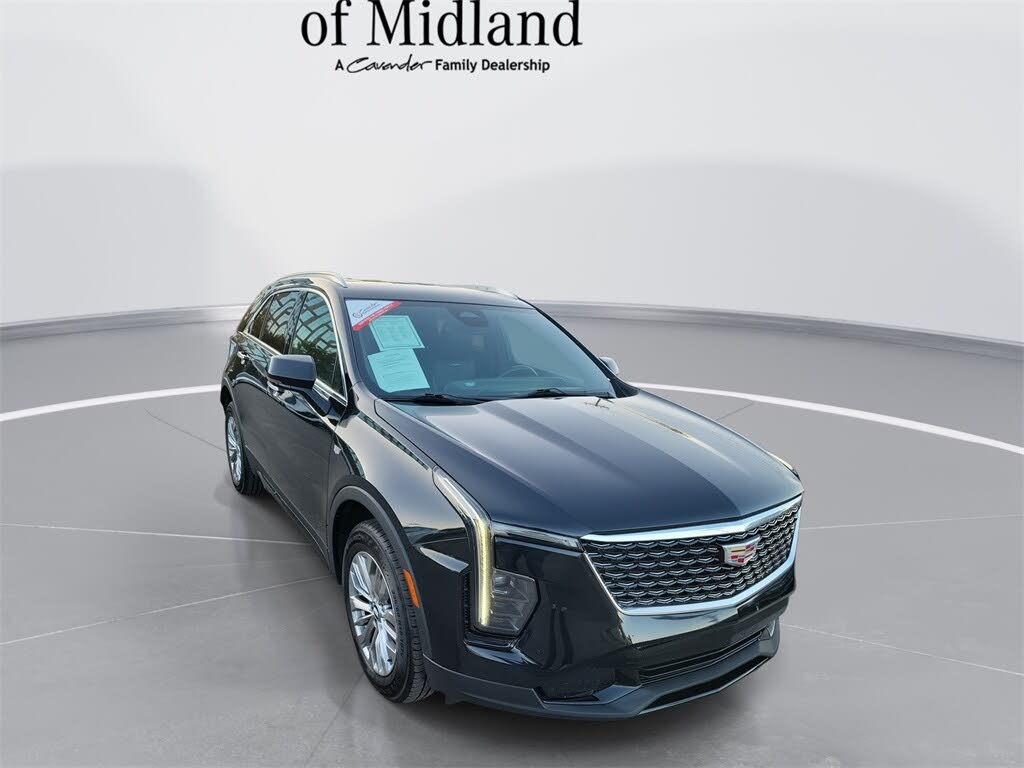 2024 Cadillac XT4 Premium Luxury AWD
