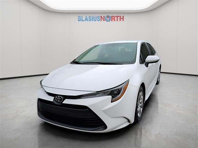 2024 Toyota Corolla LE FWD