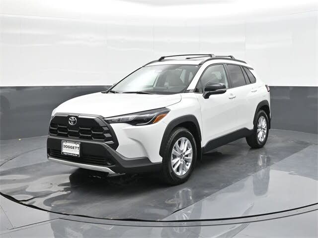 2026 Toyota Corolla Cross LE FWD