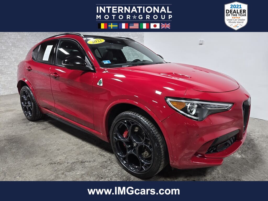 2022 Alfa Romeo Stelvio Quadrifoglio AWD
