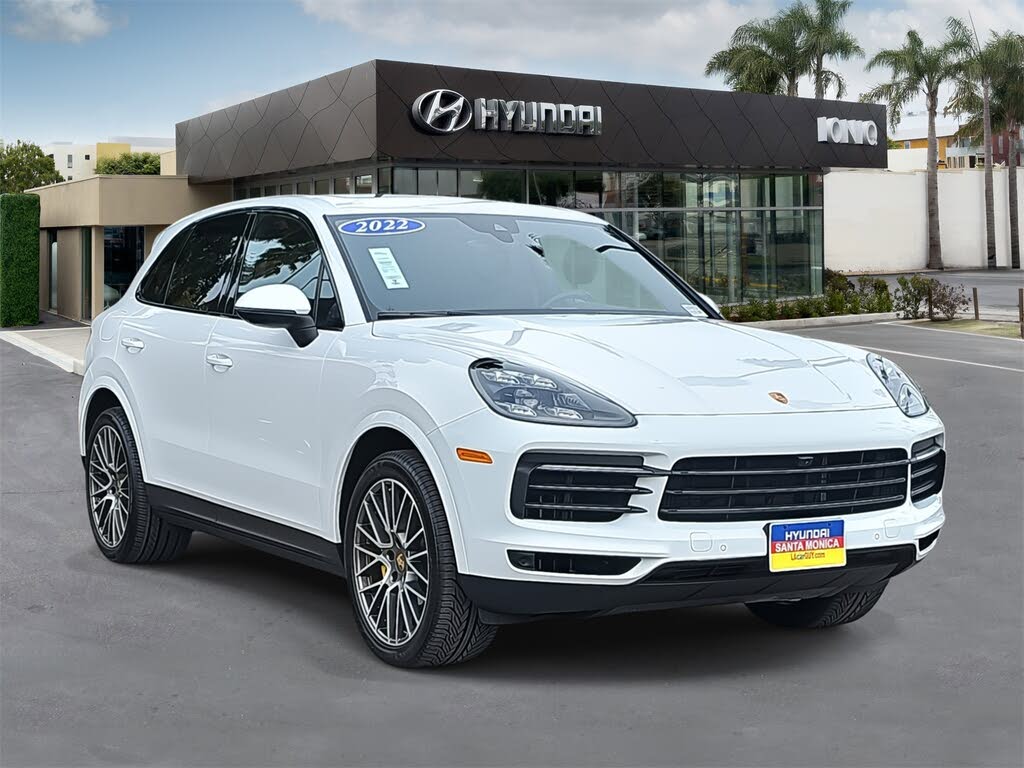 2022 Porsche Cayenne Platinum Edition AWD