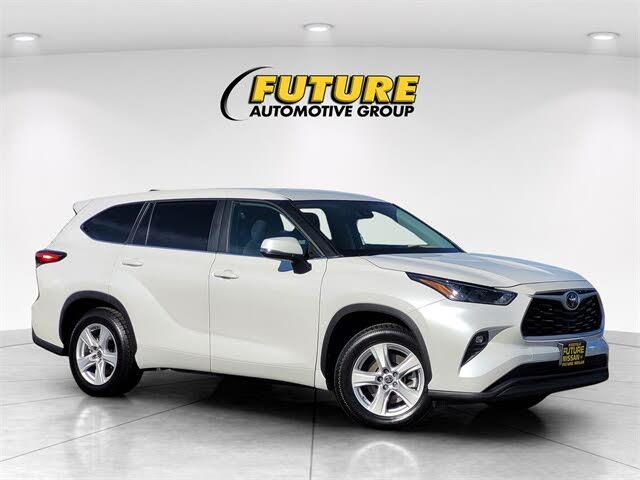 2023 Toyota Highlander L FWD