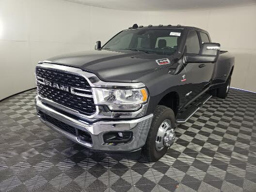 2024 RAM 3500 Big Horn Crew Cab LB DRW 4WD