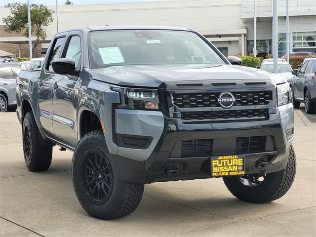 2026 Nissan Frontier SV Crew Cab 4WD