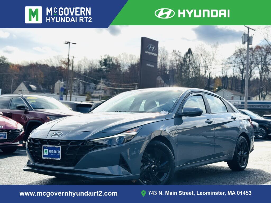 2023 Hyundai Elantra SEL FWD