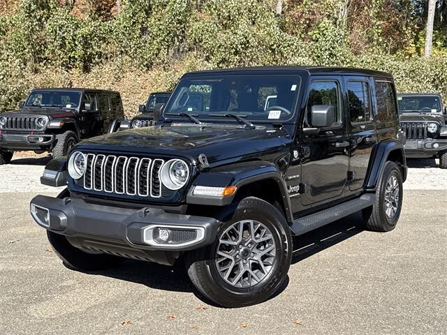 2024 Jeep Wrangler Sahara 4-Door 4WD