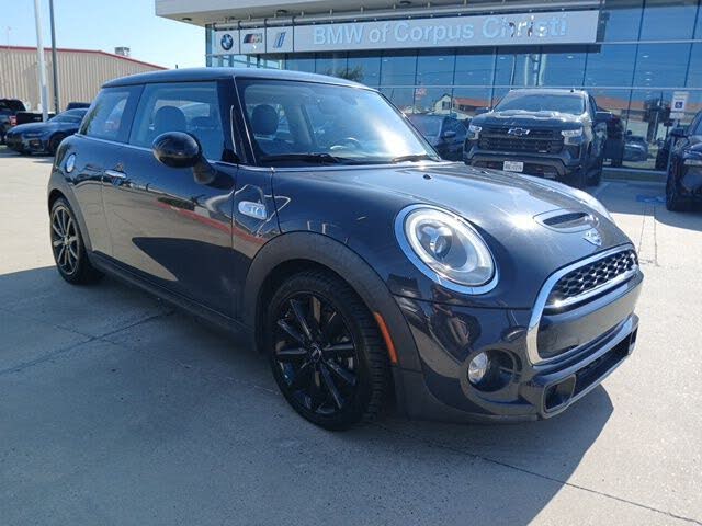 2018 MINI Cooper S 2-Door Hatchback FWD