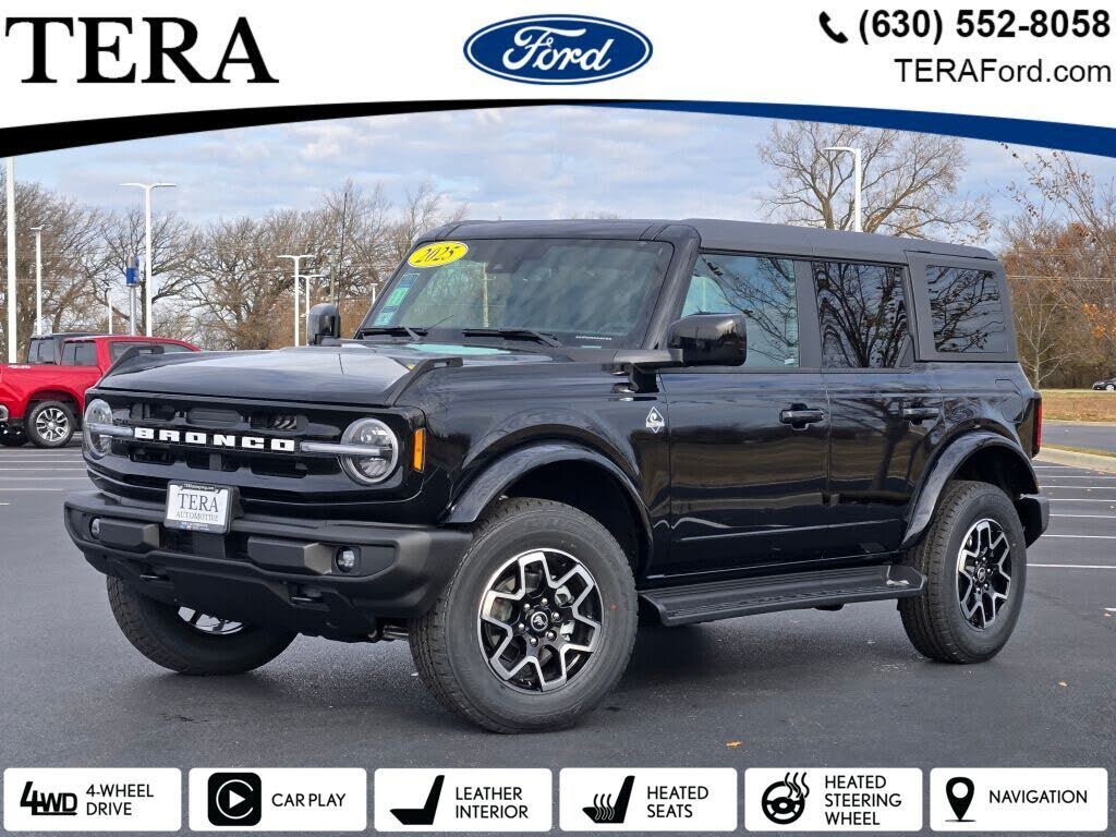2025 Ford Bronco Outer Banks 4-Door 4WD